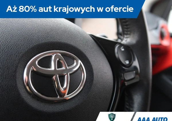 Toyota Aygo cena 33000 przebieg: 152674, rok produkcji 2015 z Kazimierz Dolny małe 254